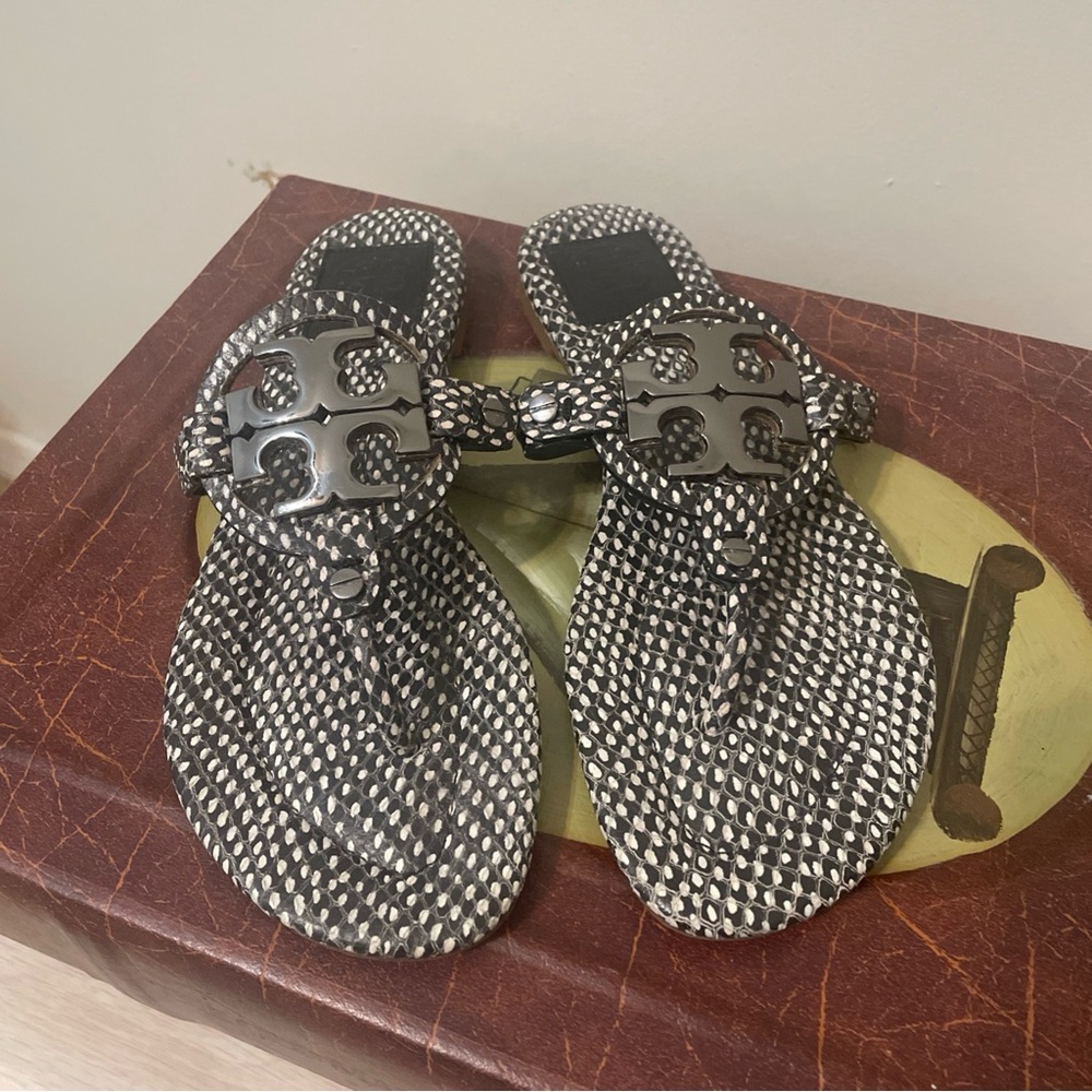 Tory Burch Monochrome Flip-Flops - Picture 3 of 5